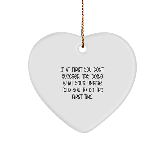 Encouraging Umpire Christmas Ornament for Friends Novelty Gift - Image 1