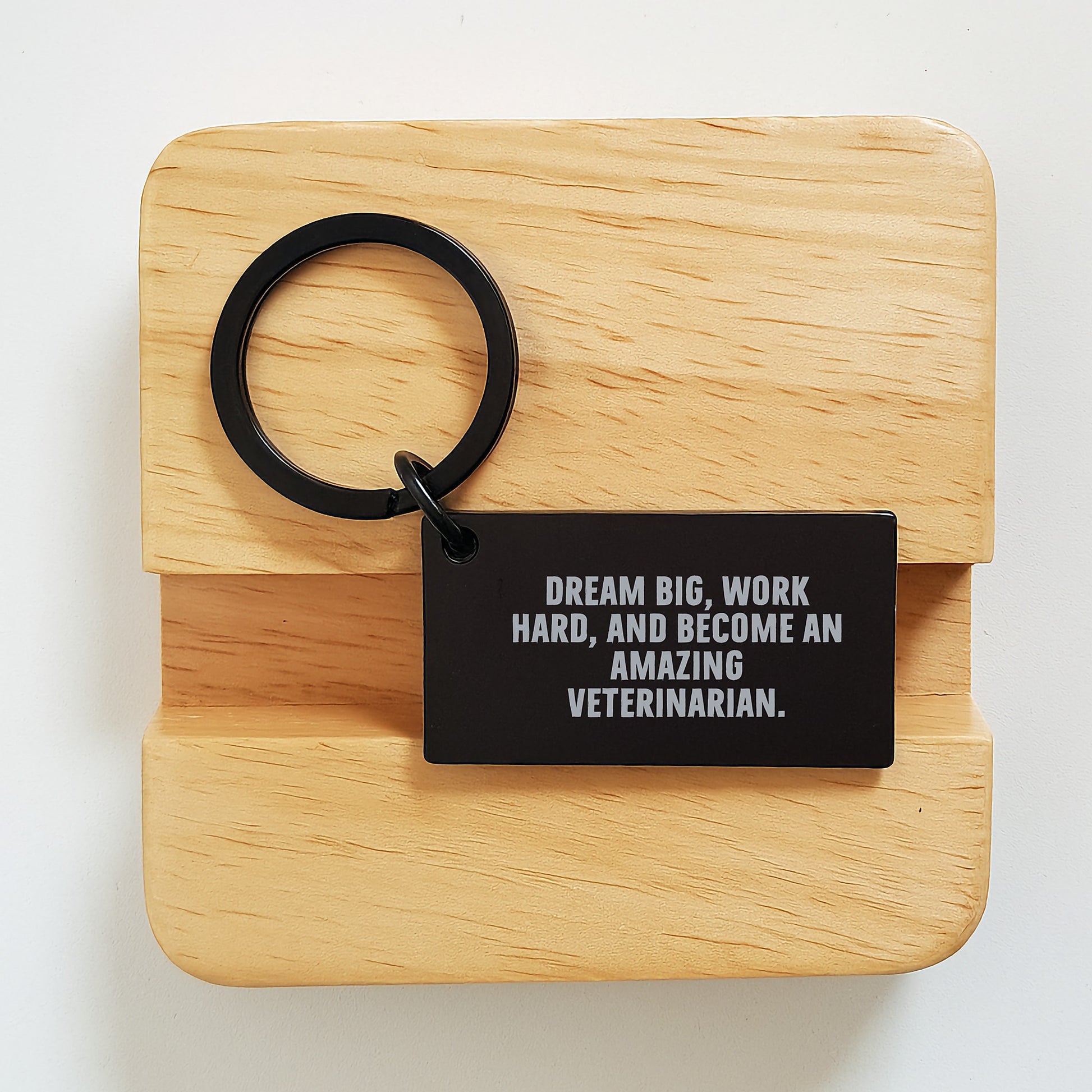 Funny Veterinarian Keychain for Graduation Gifts from Friends with Inspirational Quote 'Dream Big, Work Hard, And Become An Amazing Veterinarian.' for Veterinarian Gifts for Men, Women, Family - Image 2